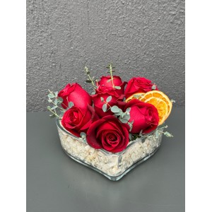 YATAY KALPTE KIRMIZI GÜL